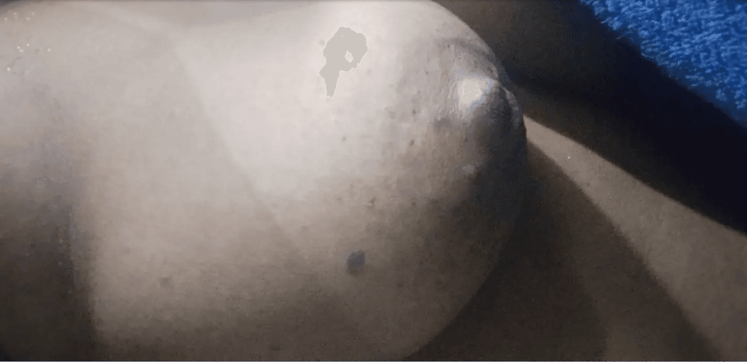 Coroa 41 anos encantada com o Chad