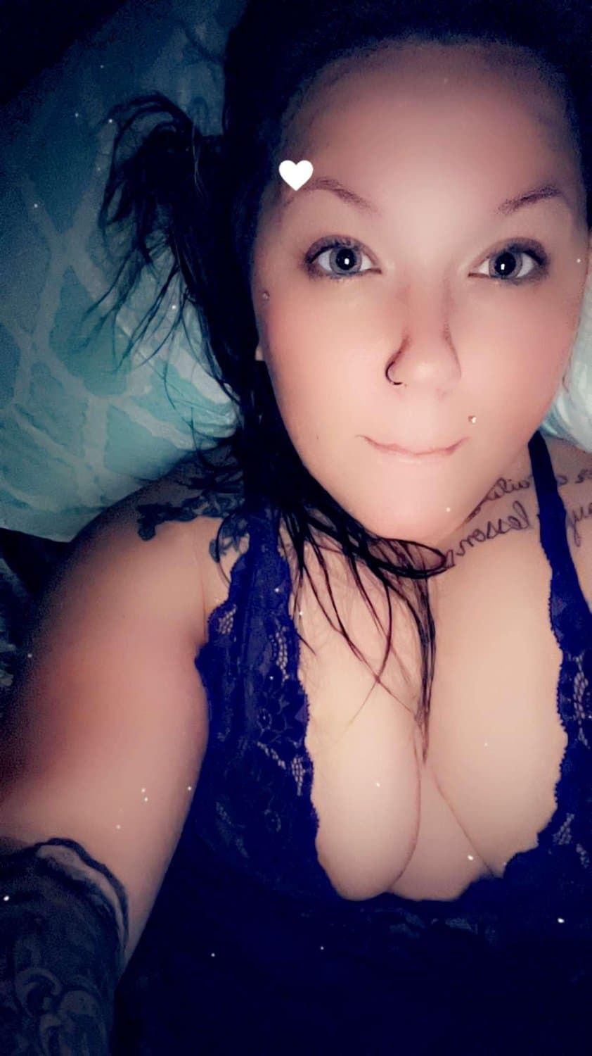 Dese 304s aint the shit they wipe from they ass crack w special guest from M3řcedëz Nina SirenSara