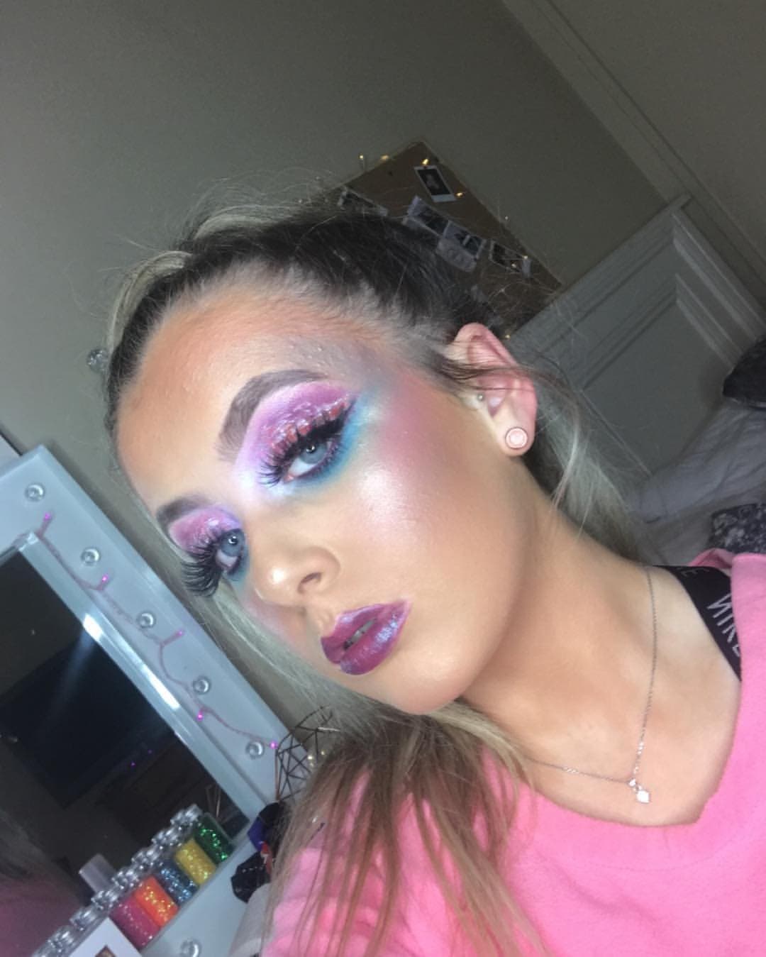 Heavy makeup slut Emma