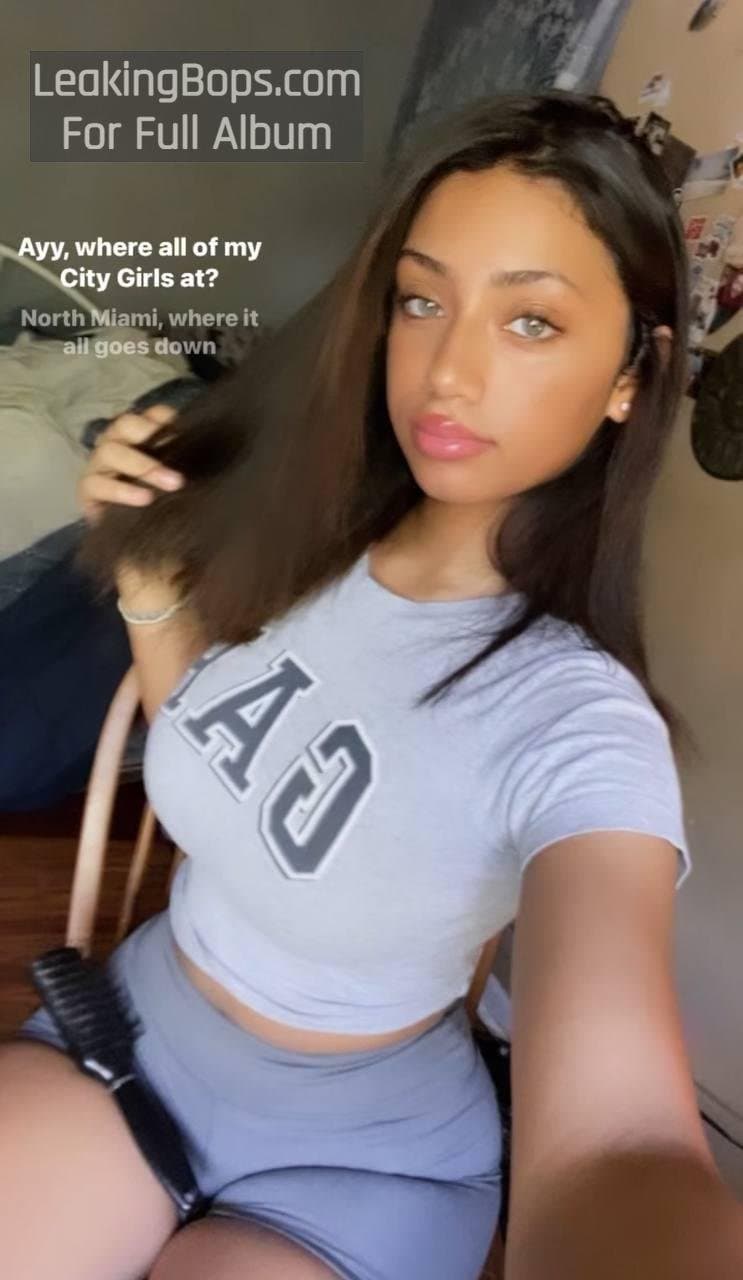 snapchat mexican snapchat fat ass latina slutty college instagram