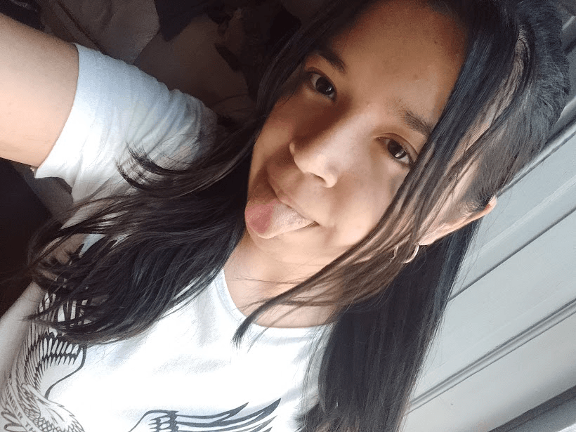 Click to view full size Chica sexy