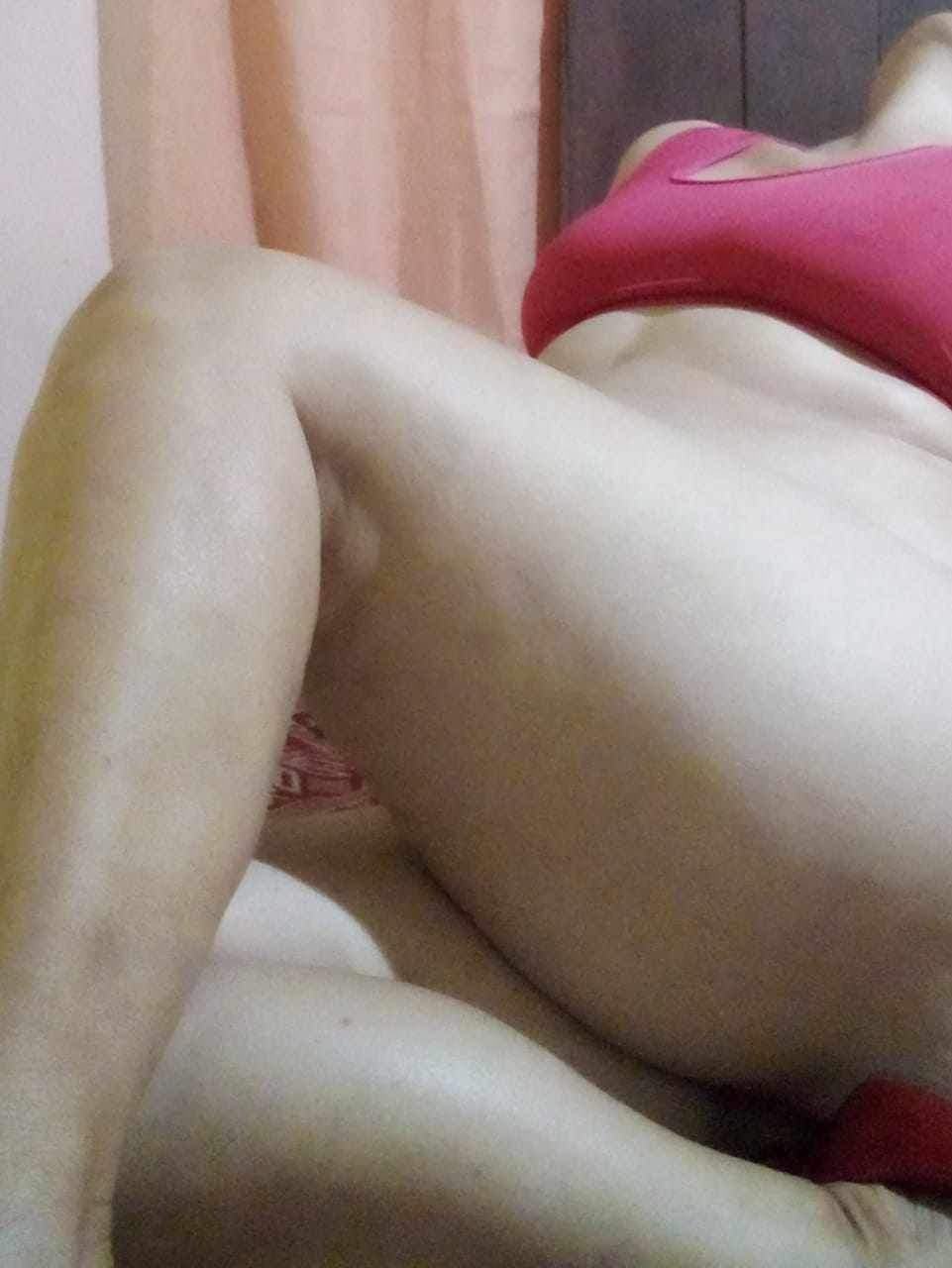 Coroa crente casada e avó, vende conteúdo no Face sem a família saber