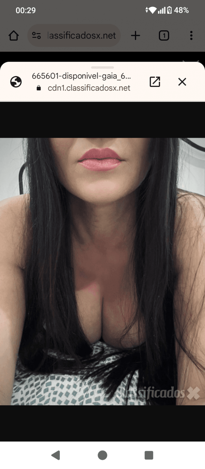 A famosa Angel Leal do Tiktok.   Angel.leal4