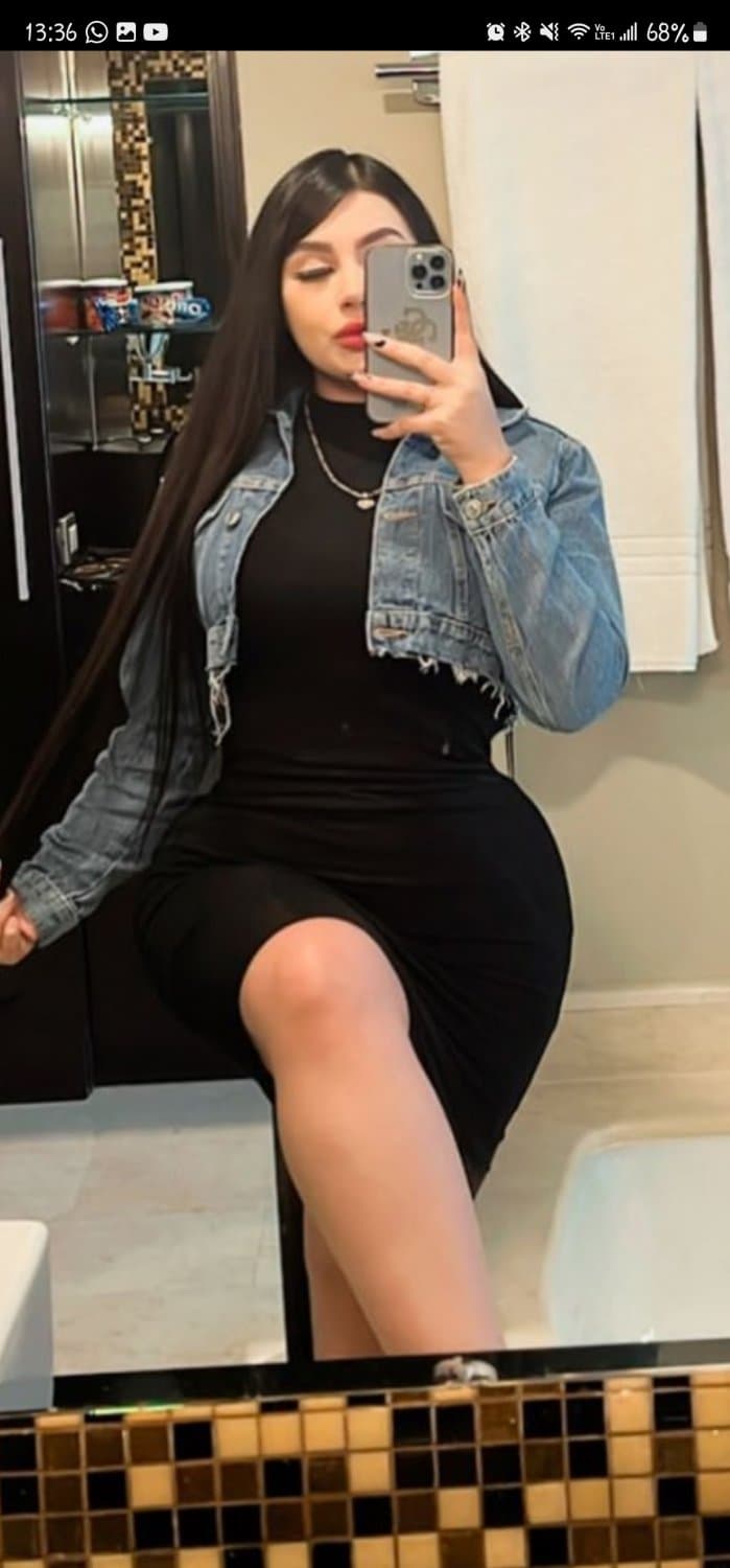 Chica buchona hermosa y de muy buen cuerpo