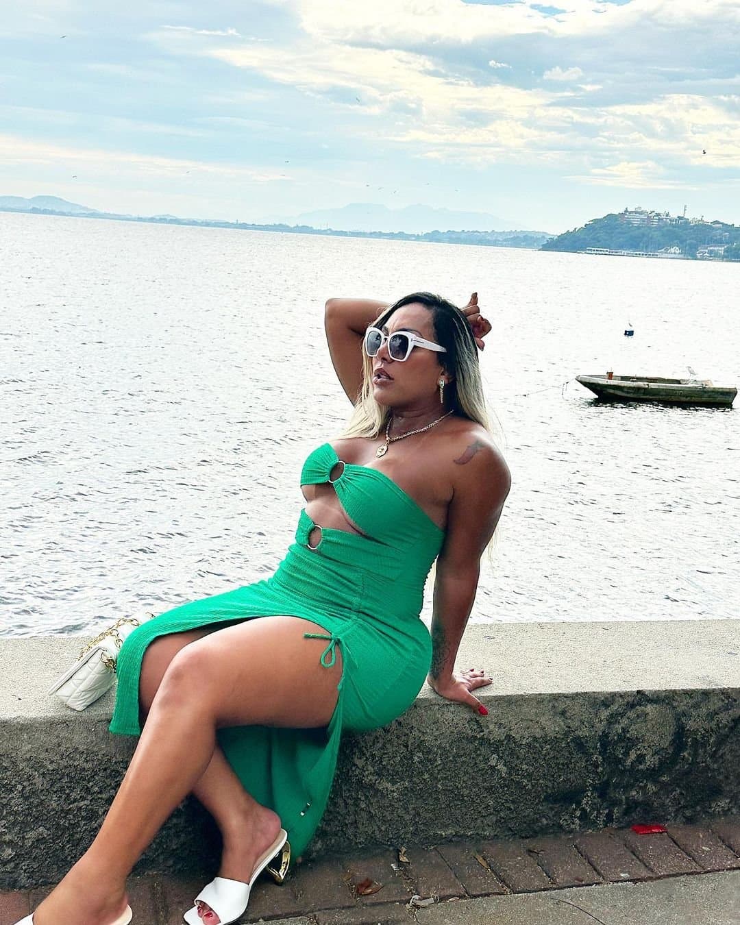 Click to view full size Aylla Gattina Trans Gostosa Pra Caralho