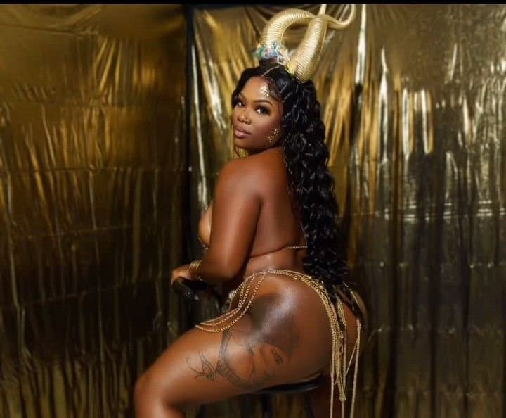 West Orlando Florida ebony bbw & Nail tech tiney sucking dick and taking backshots leaked