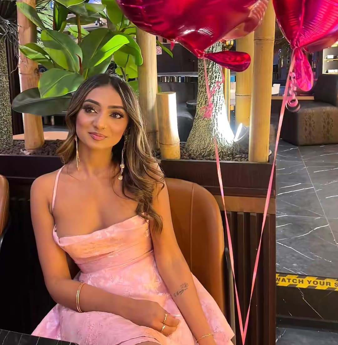 Tamil Indian hot girl brown desi paki dm submission