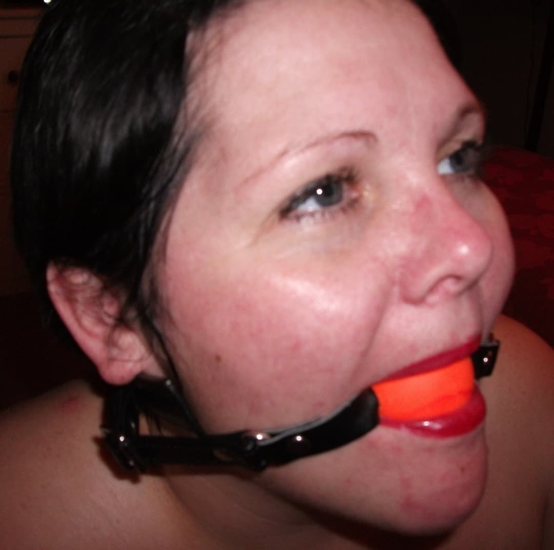 julie j ballgagged