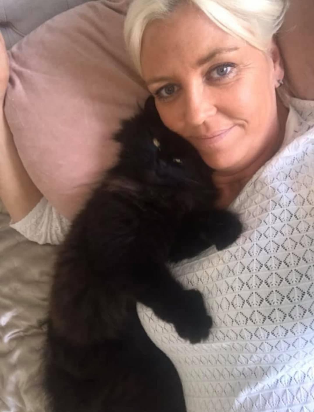 Comment if you want to see the whole video of this swedish milf flashing her big tits