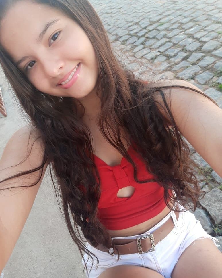 Leana lovings and Cecilia Alves