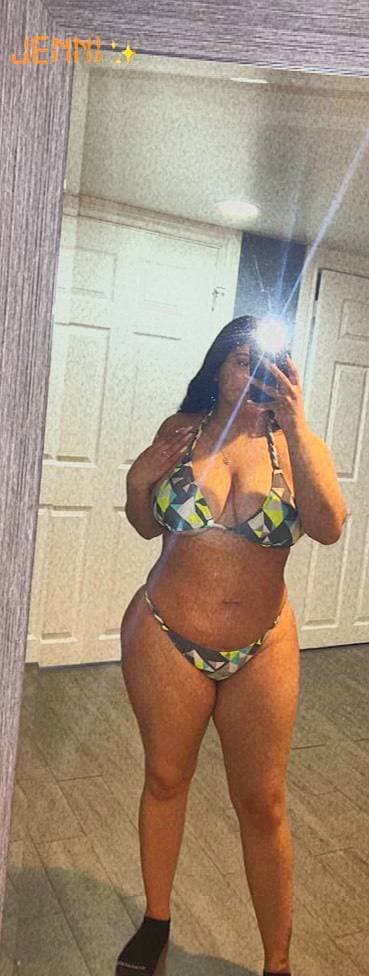 Latina body perfect for fucking.. booty 2 thick little sexy phat booty thot