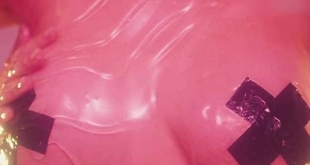 Christina Aguilera Big Tits & Banging Body Has Always Made Me Shoot Big Loads ??