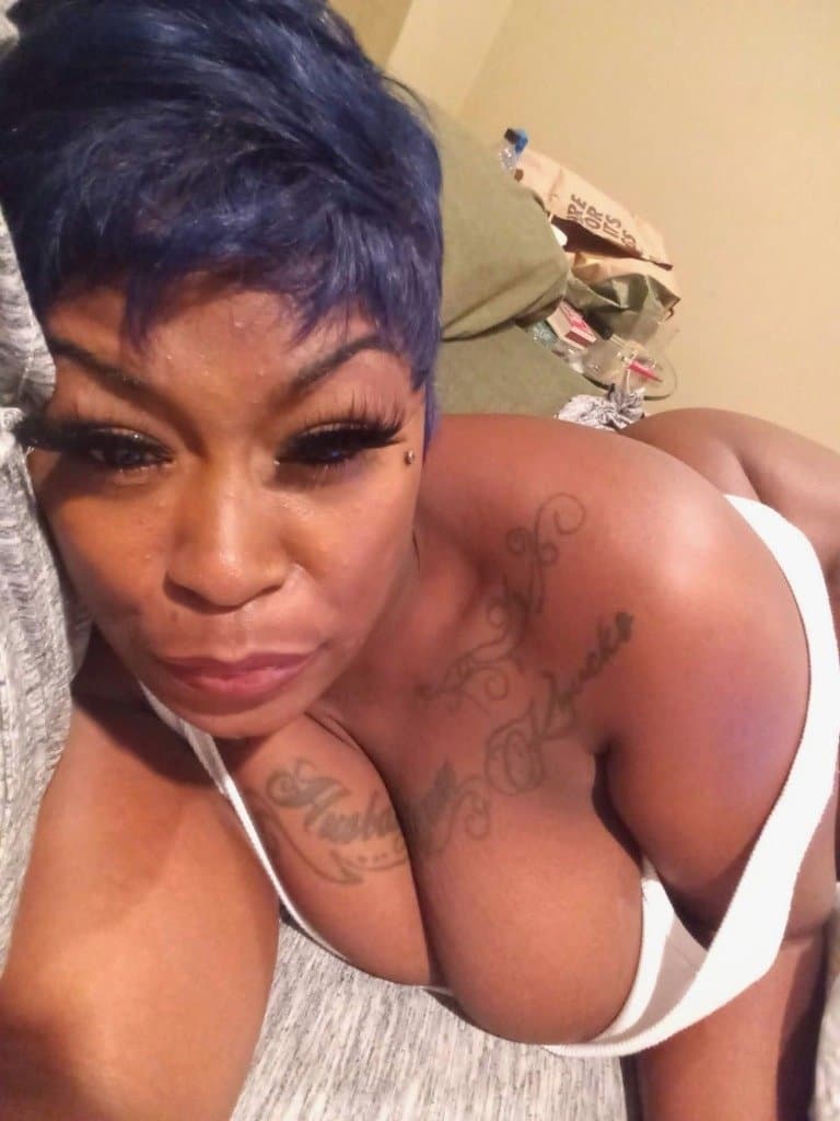 Raw.Natural.Authentic. MATURE EBONY BIG ASS MOM