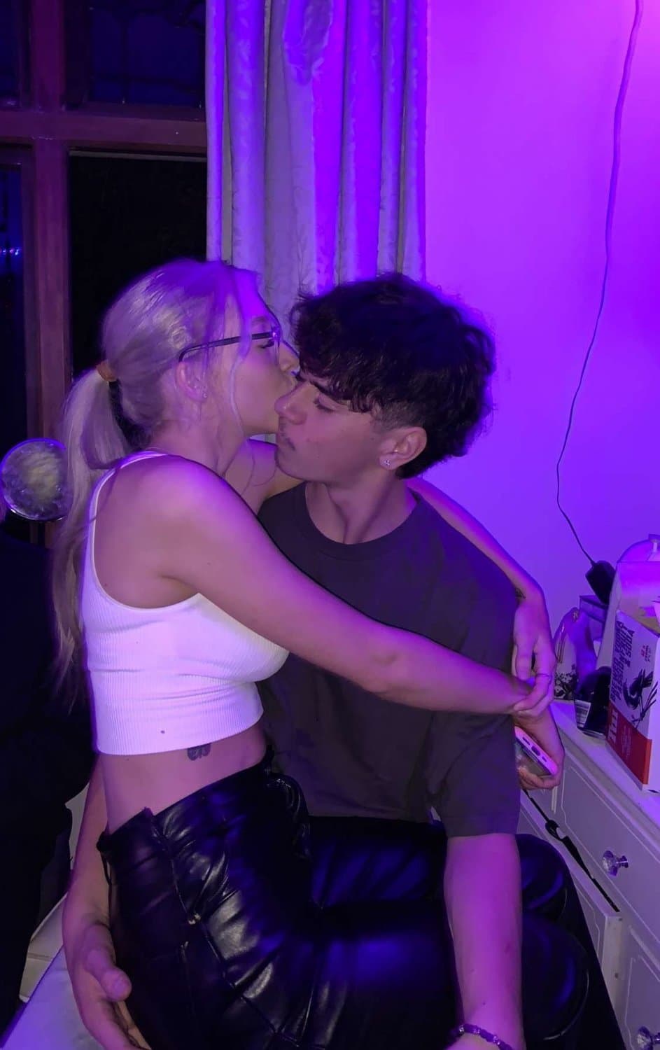 Casal novinho gringo vazado