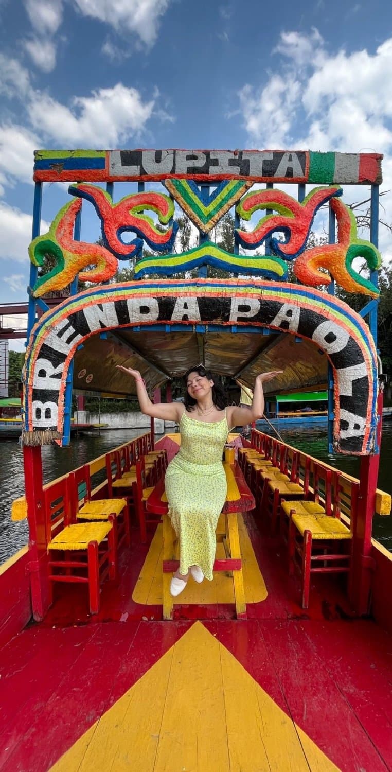 Cute latina gym girl