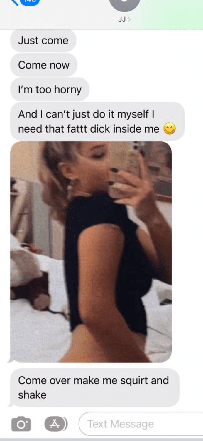 UGA Sorority slut, Blonde new snapchat tapes leaked. DM for more video