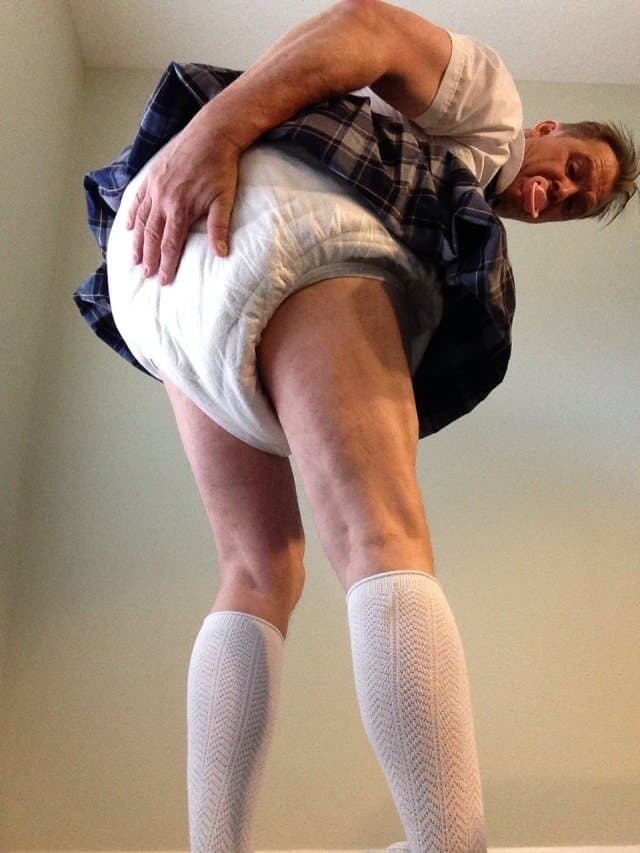 Click to view full size ABDL Diapered sissybaby Peter Went