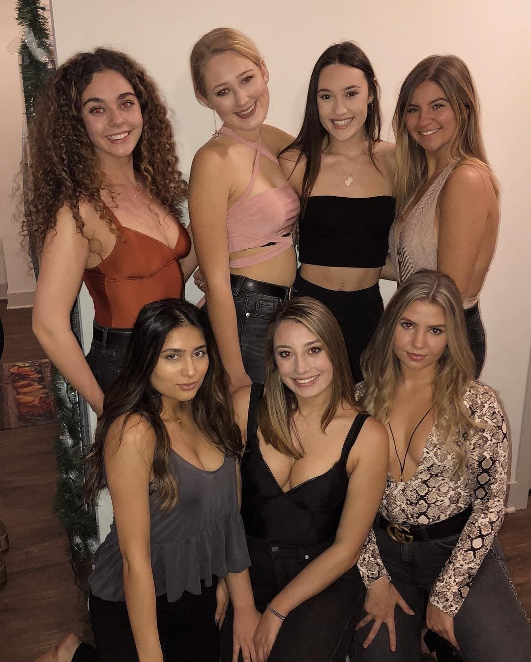 Jelena face made for skull fucking