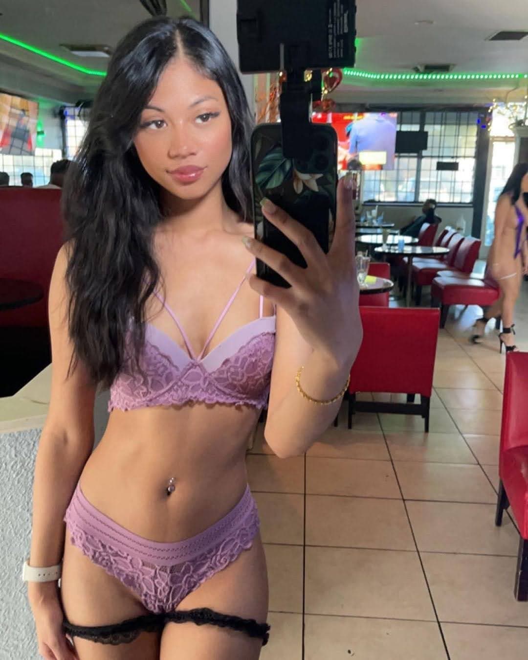 ABG Asia / Local Coffee Shop Girl