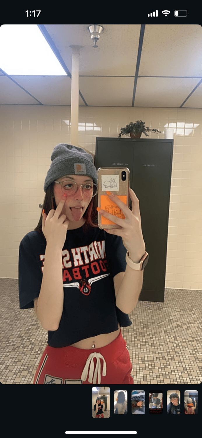 Goth babe Faye (youreallithatiam) dildo fuck creamy cum