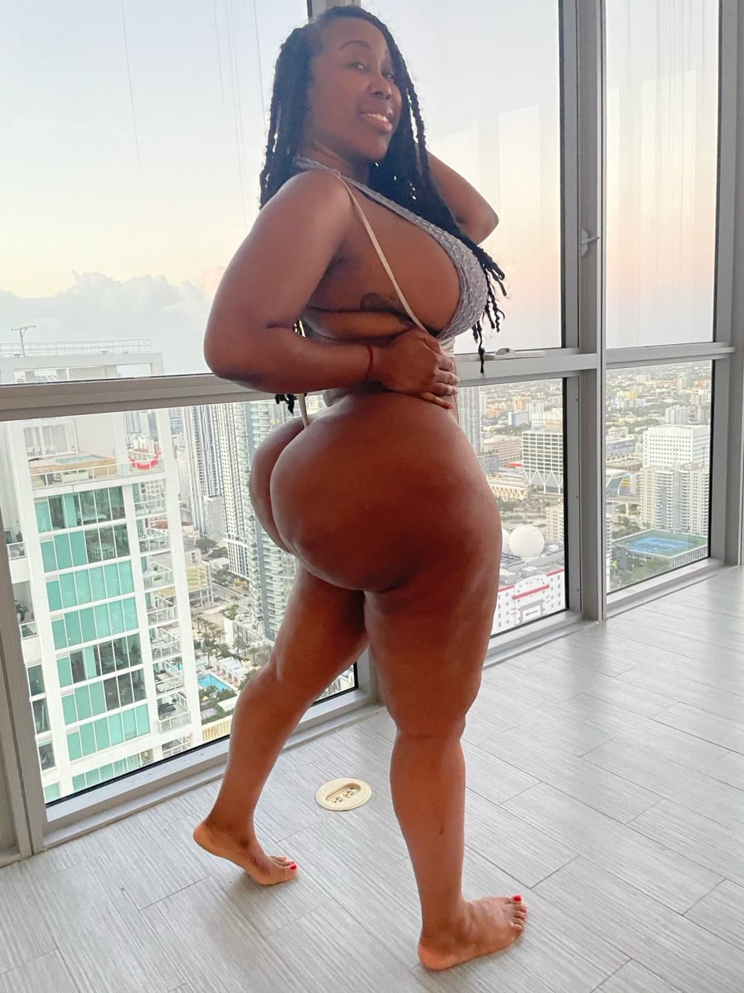 Ebony Baddies Ms. Koi & Zmeena