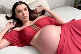 A vagabunda precisa ser segurada e engravidada na frente do marido