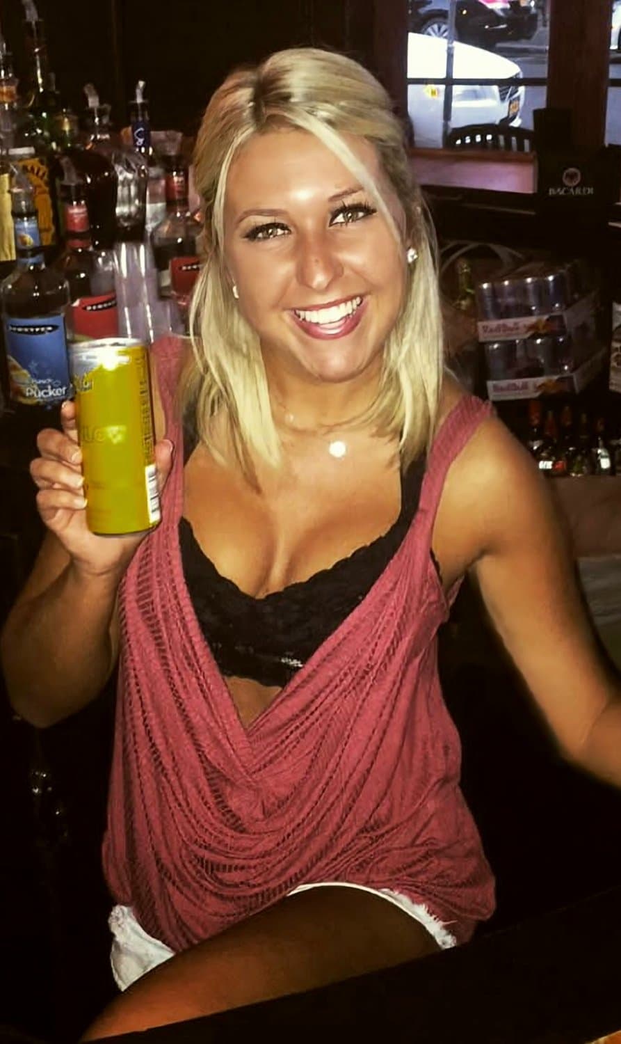 Click to view full size Simone Madlin