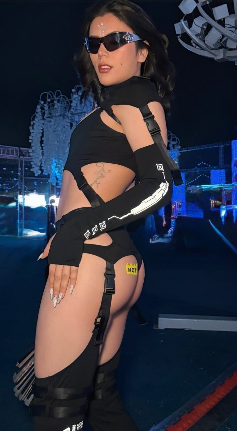 VIOLETA ?? BEAUTIFUL ? FEMBOY FACE TO SUCK FACE ALL DAY ????