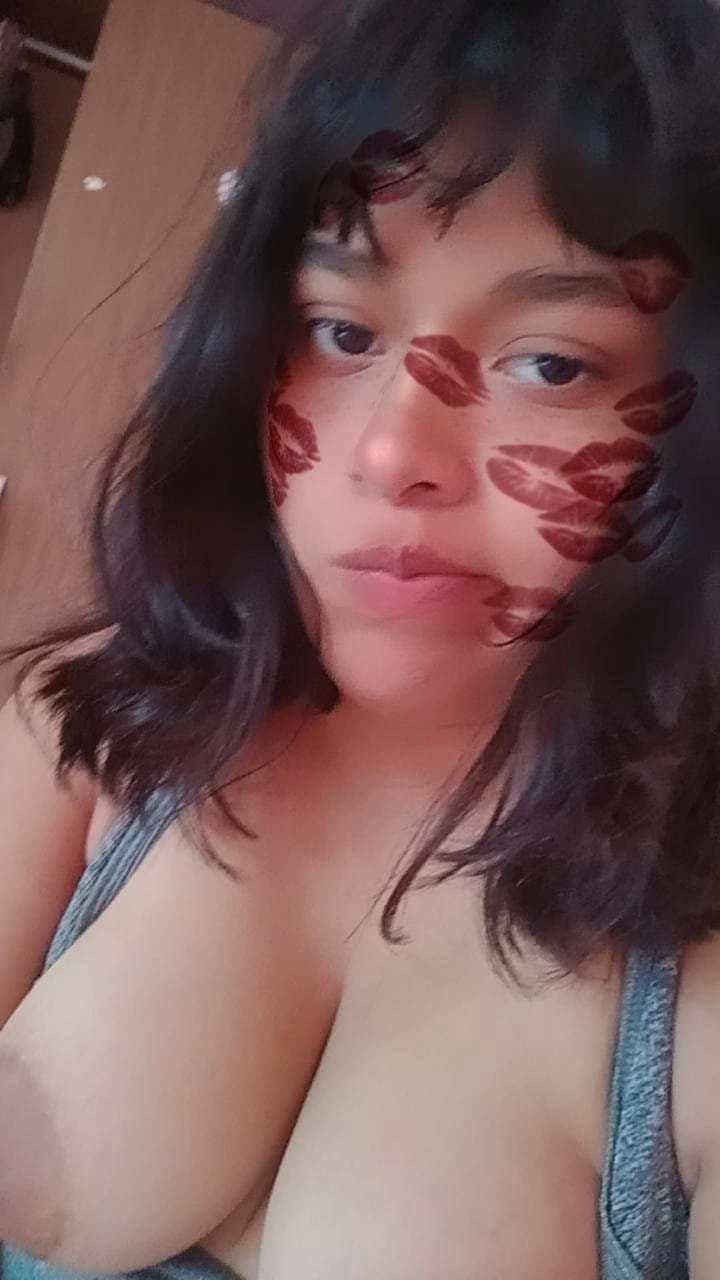 Click to view full size Can I suck your cock until you cum inside my throat? ❤️?❤️