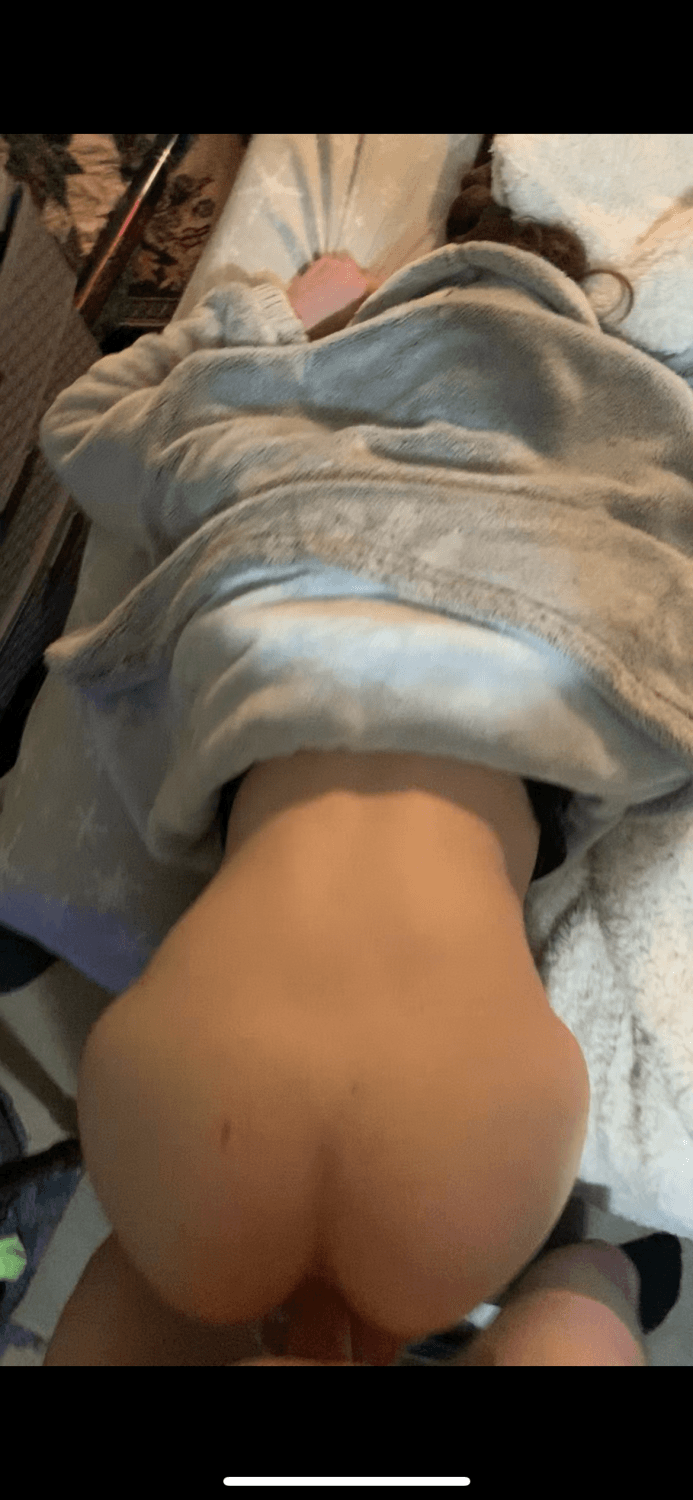 Slut bent over ass out snort line of meth off her ass and fucked her with her sexy fuzzy socks on