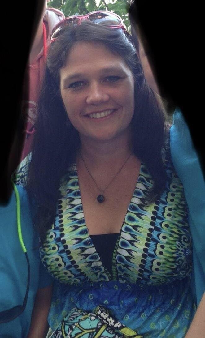 Louisiana sluts, if recognize them msg me to talk about them.