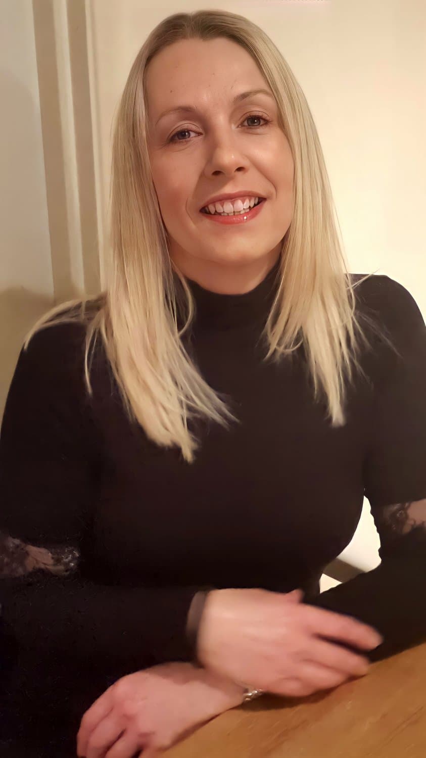 Pretty UK Blonde Slut From London