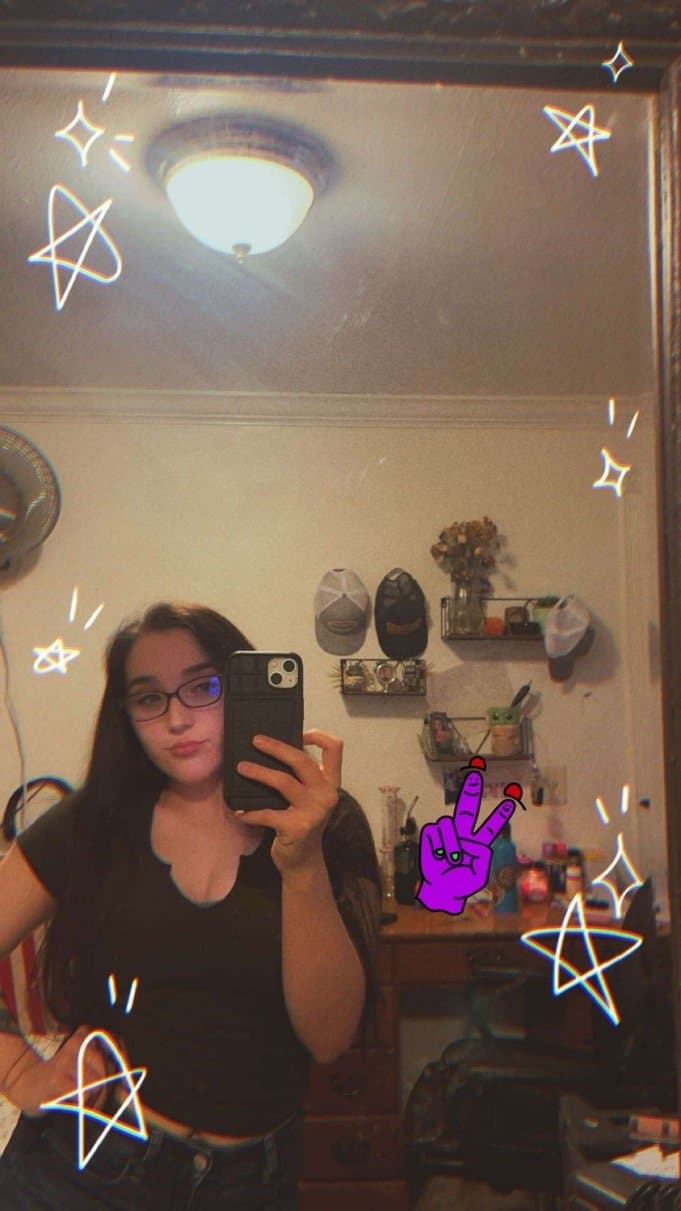 25yo Kenna creaming on cock