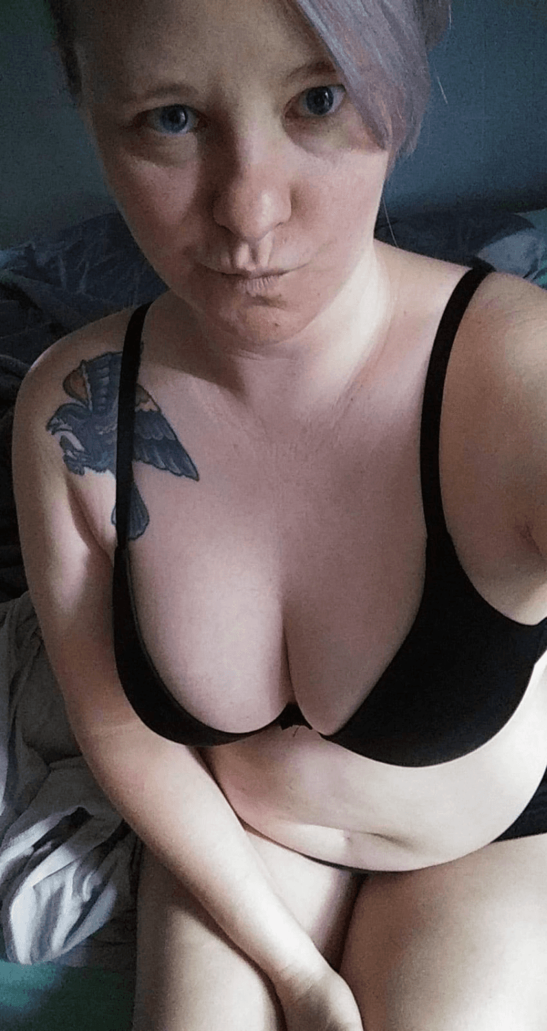 Fat Georgia fuckpig contessa brock is a desperate cocksleeve