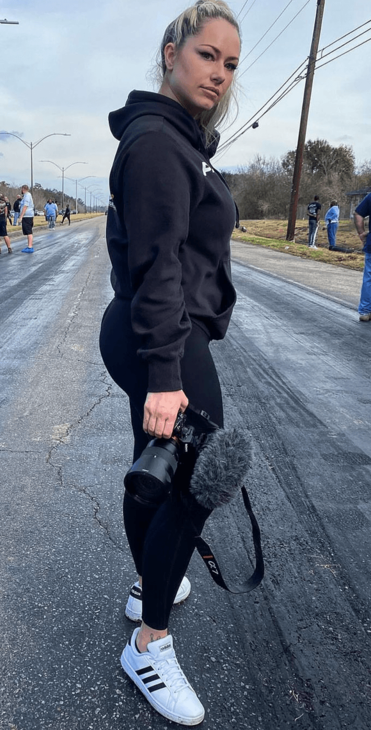 Beautiful thick blonde mechanic slut