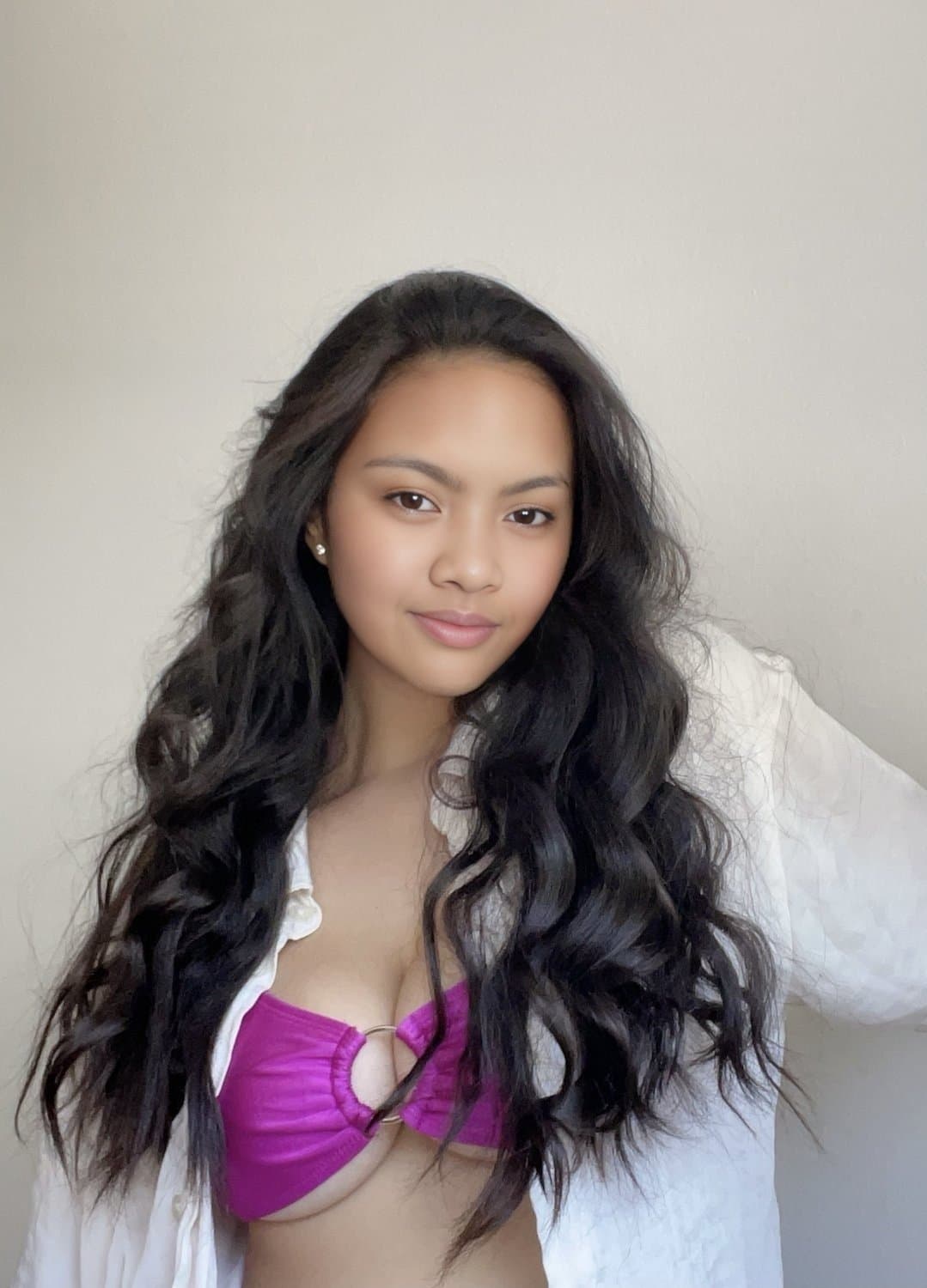 Ex girlfriend Sarobidy her ethnic is malagasy by Madagascar