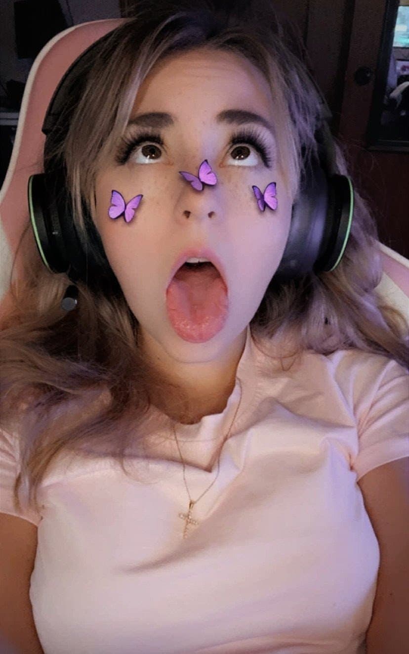 Click to view full size Small tits ahegao egirl part 1 comment for part 2