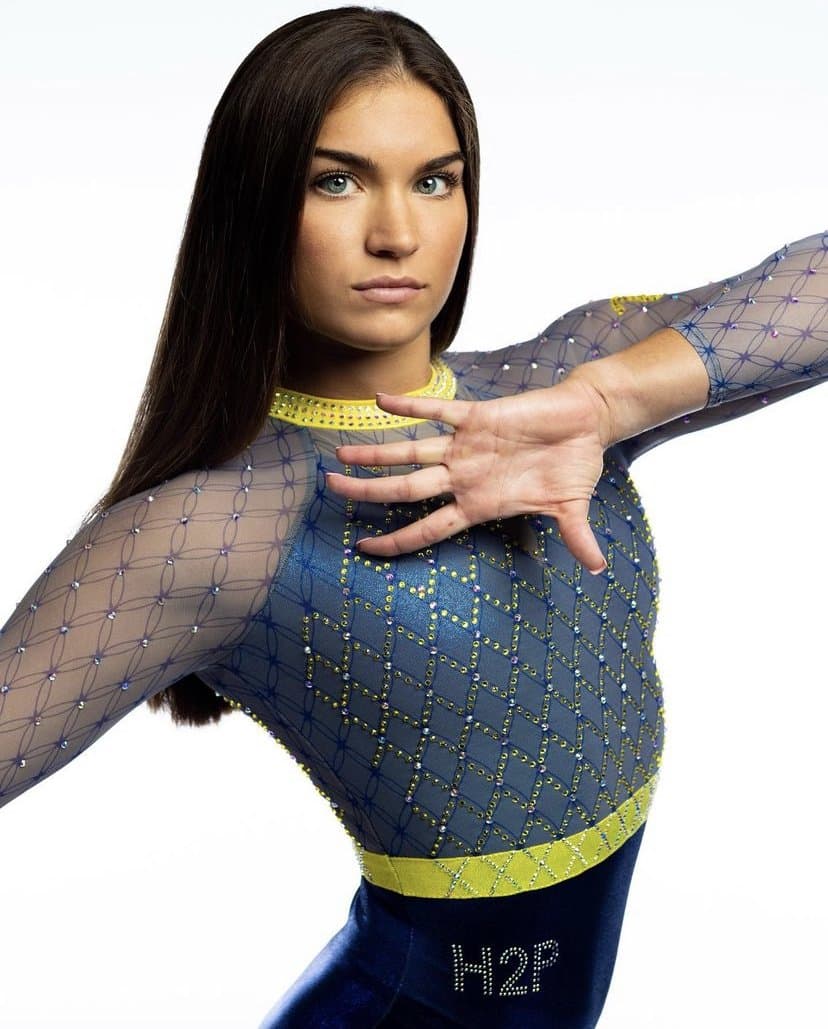 Kailey Gillings Pitt gymnast