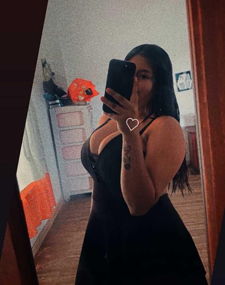 Kriss chachi tetona rica