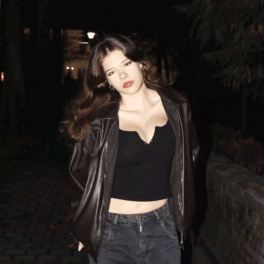 Fresh barely legal 18 year old teen has a curvy body