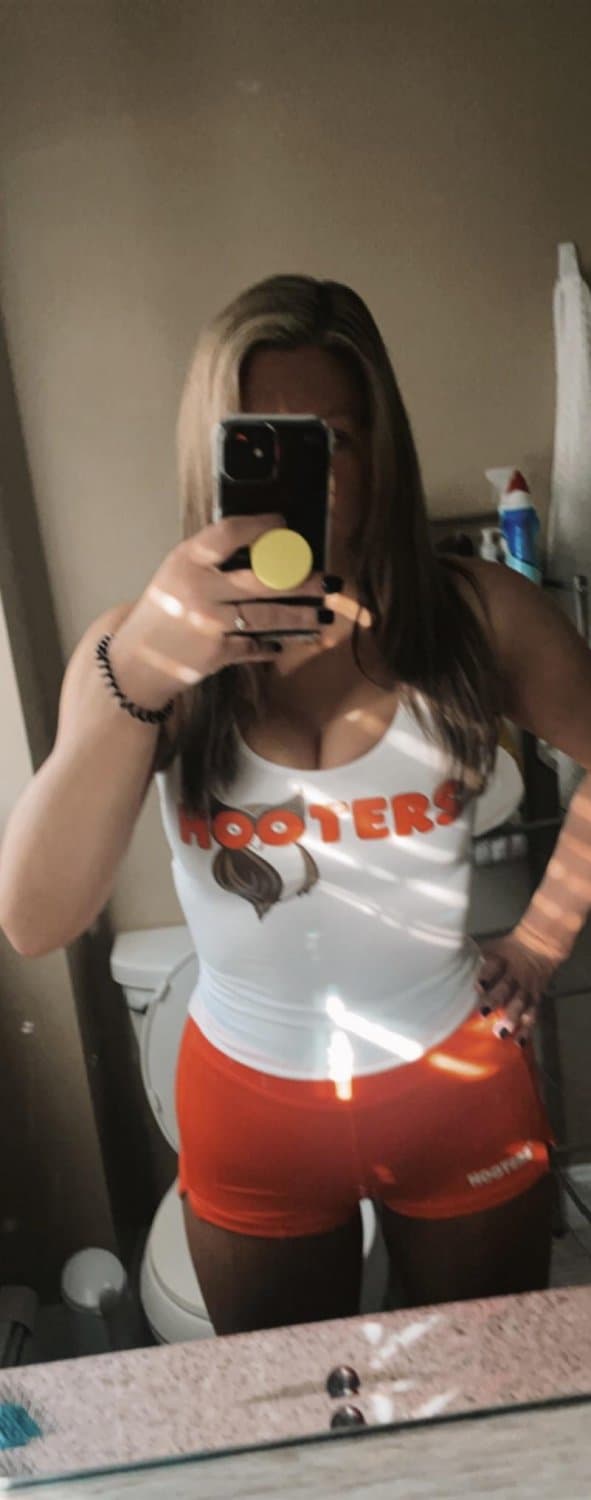 Connecticut Slut Loves Jager Shots also as much as Cum Shots