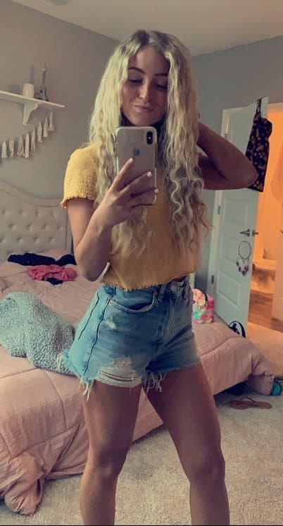 Click to view full size Brenna - perfect fitness slut with piercings showing off