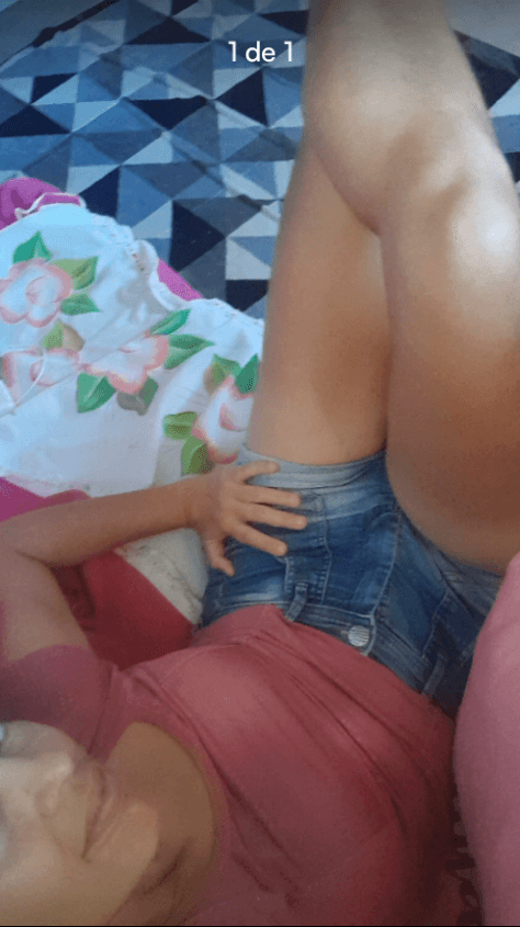 Cadela de aplicativo 30 anos, mandou nude pro chad