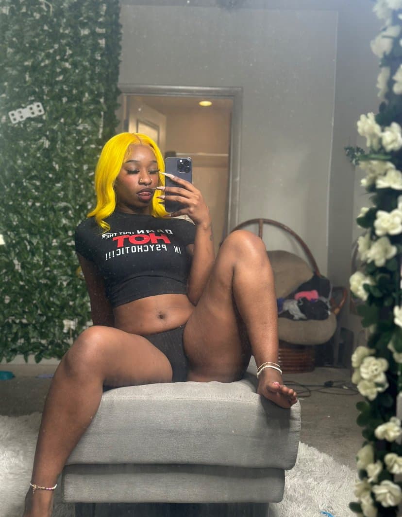 I Need a HotGirl Vol.1️⃣ ??Fineǎ$$ (ŠŁîM)??