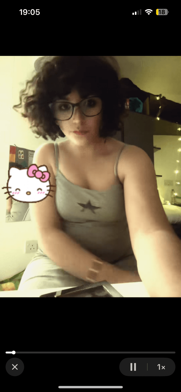 Thick goth slut desperate for tribs and to be an e-slut! cover your screens for her!