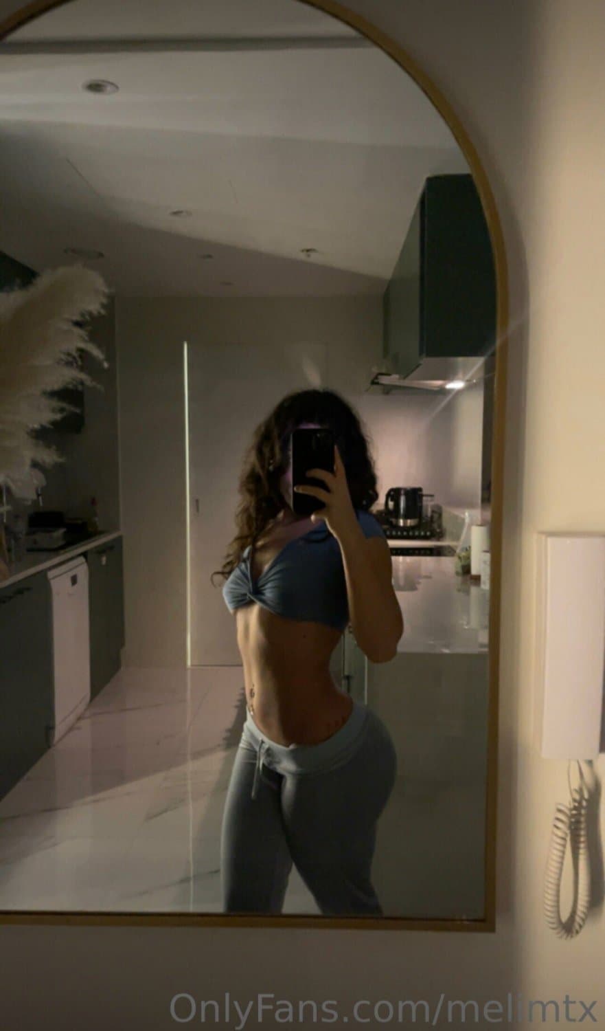 Melim jiggle FAT ASS Christmas vid