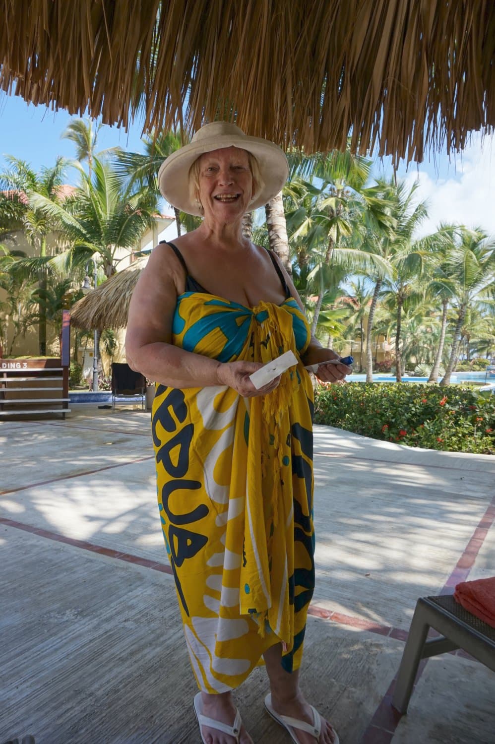 Click to view full size Fat UK Pawg, Sam