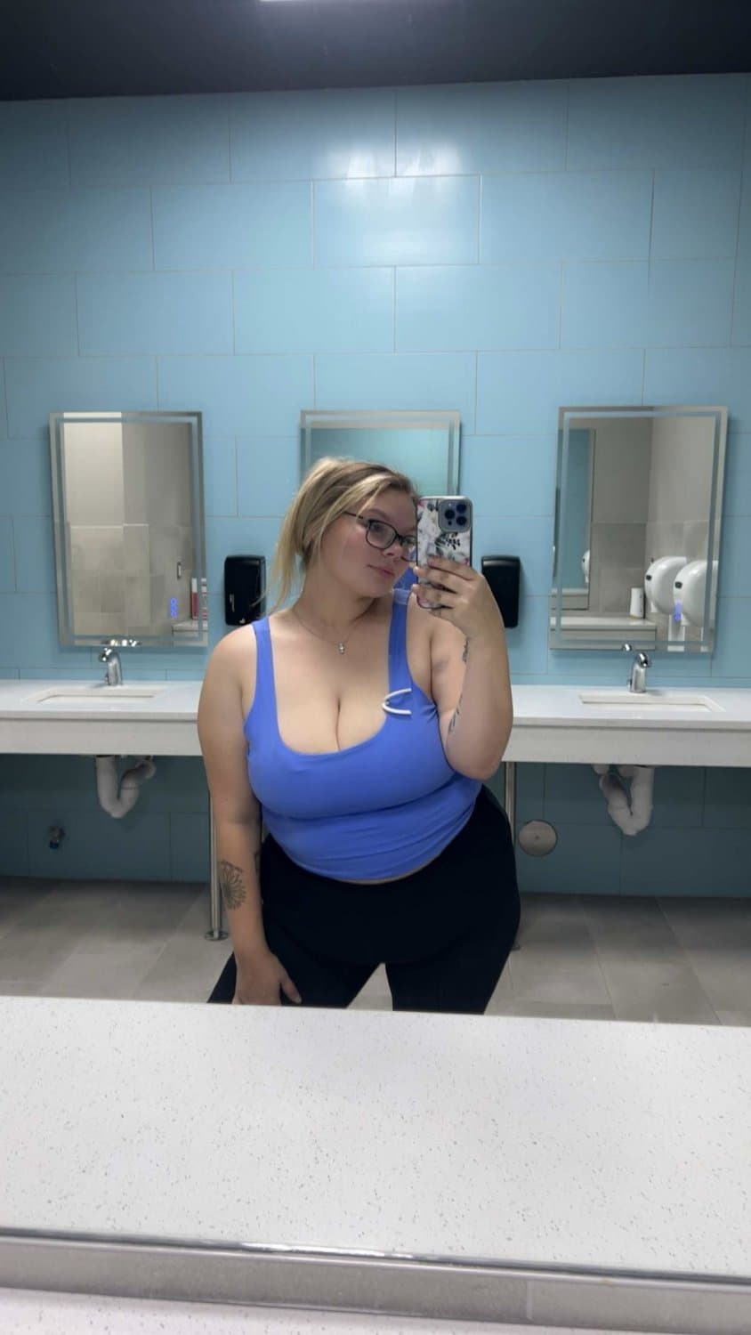 Lesbian Makeout In Bathroom