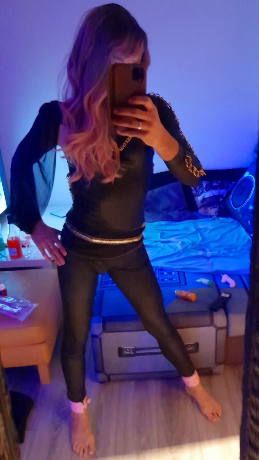 Fremder fickt mich hart!!