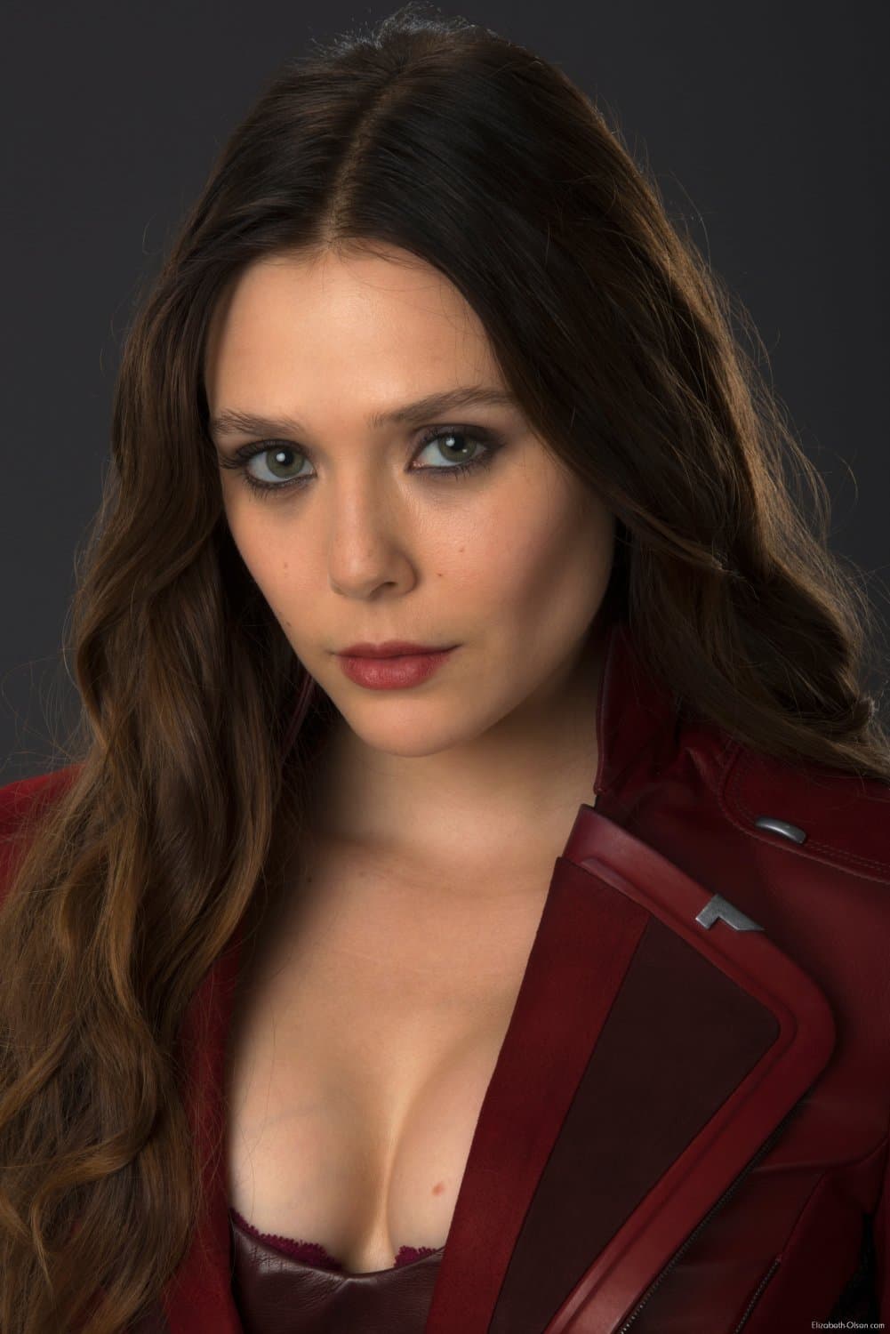 Click to view full size Elizabeth Olsen cum folder